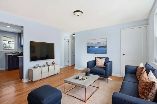 $825,000 | 18-20 Genetti Circle, Bedford, MA 01730