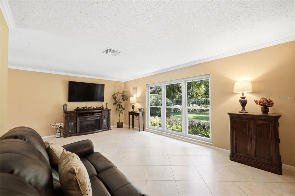 6403 Chiswick Court New Port Richey, FL 34655 - Photo 11 of 86