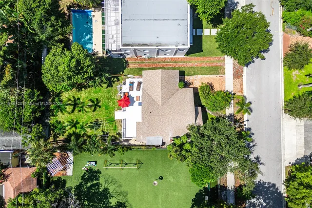 $1,200,000 | 728 Newark Street, West Palm Beach, FL 33401