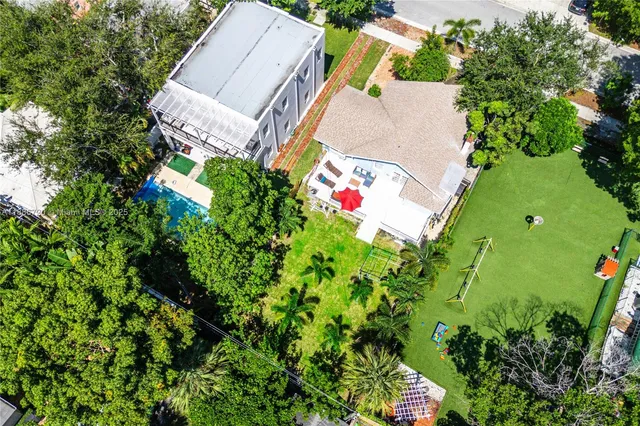 $1,200,000 | 728 Newark Street, West Palm Beach, FL 33401