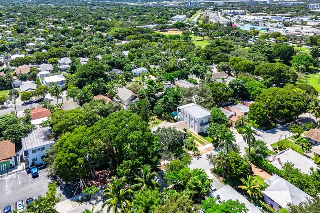$1,200,000 | 728 Newark Street, West Palm Beach, FL 33401