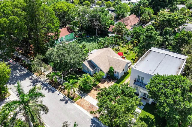 $1,200,000 | 728 Newark Street, West Palm Beach, FL 33401
