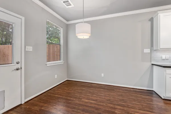 $2,000 | 19 Musk Rose Court, The Woodlands, TX 77382