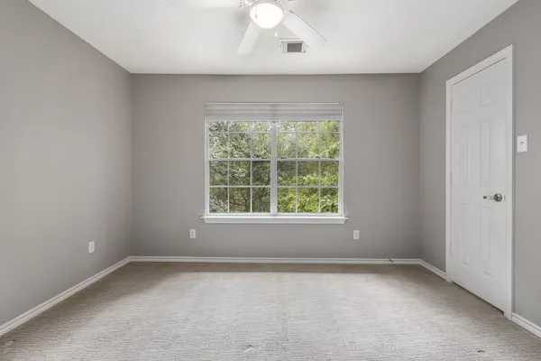 $2,000 | 19 Musk Rose Court, The Woodlands, TX 77382
