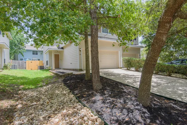 $2,000 | 19 Musk Rose Court, The Woodlands, TX 77382