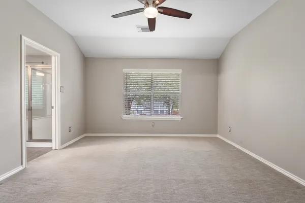 $2,000 | 19 Musk Rose Court, The Woodlands, TX 77382