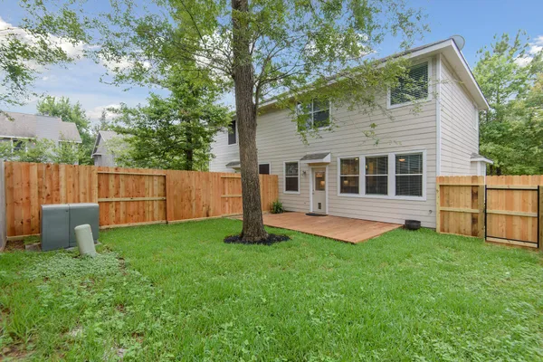 $2,000 | 19 Musk Rose Court, The Woodlands, TX 77382