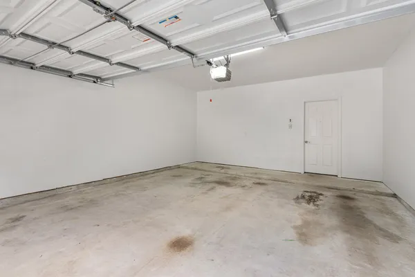 $2,000 | 19 Musk Rose Court, The Woodlands, TX 77382