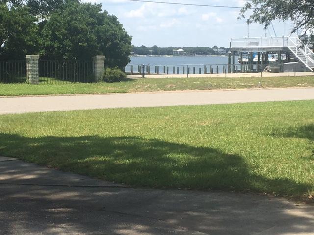 147 Ferry Road Northeast Fort Walton Beach, FL 32548 - Photo 11 of 24 IMG_0629