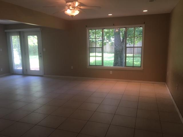 147 Ferry Road Northeast Fort Walton Beach, FL 32548 - Photo 3 of 24 IMG_0600