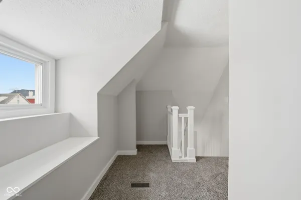 $2,000 | 717 Parkway Avenue, Indianapolis, IN 46203