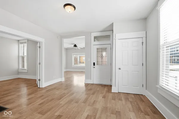 $2,000 | 717 Parkway Avenue, Indianapolis, IN 46203