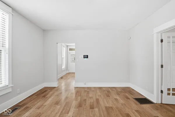 $2,000 | 717 Parkway Avenue, Indianapolis, IN 46203