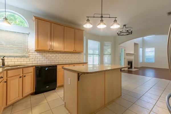 $2,999 | 2308 Sandra Drive, Cedar Park, TX 78613