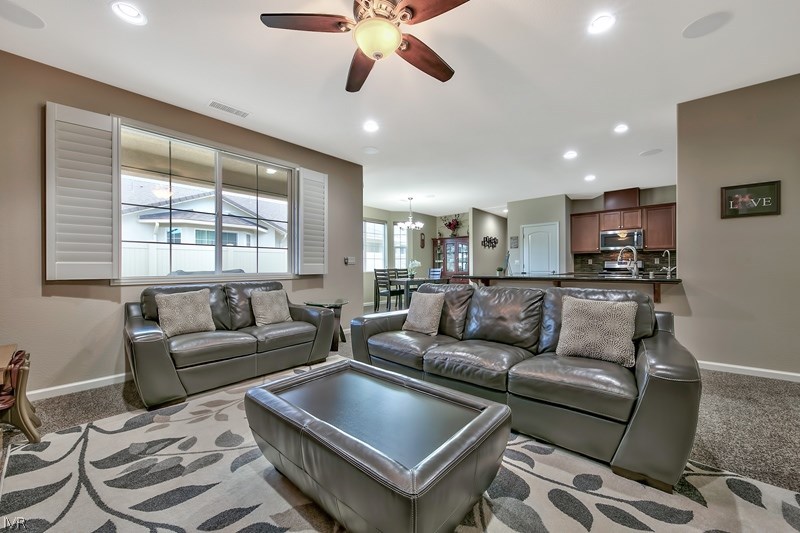 2220 Renzo Way Reno, NV 89521 - Photo 3 of 22 Gallery Image 3