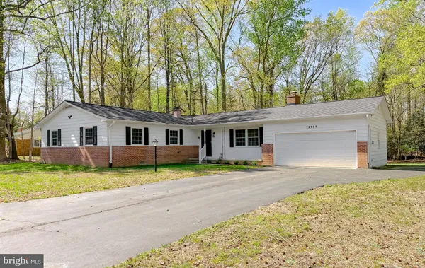 $2,700 | 22985 Esperanza Drive, Lexington Park, MD 20653