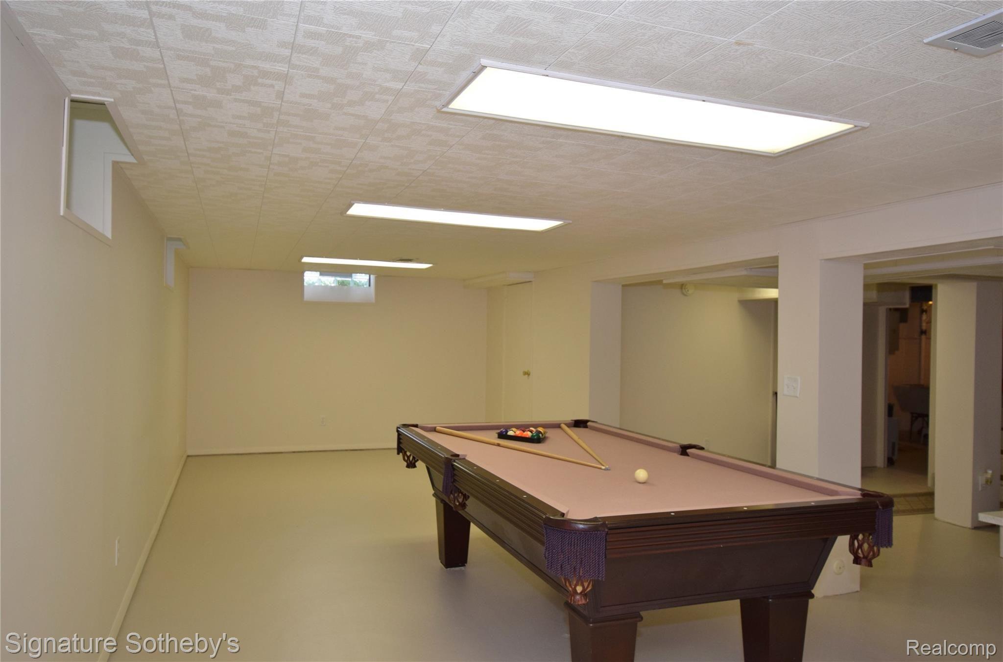 17190 Beverly Road Franklin, MI 48025 - Photo 16 of 23 35 lower level 3.JPG