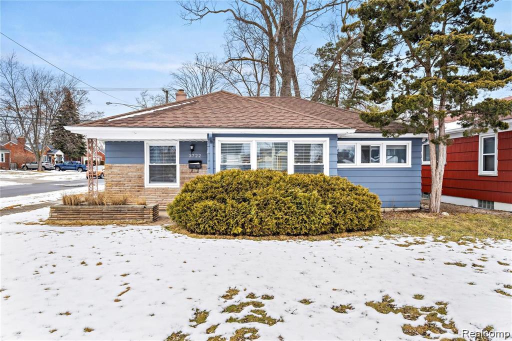 3722 Normandy Road Royal Oak, MI 48073 - Photo 2 of 14