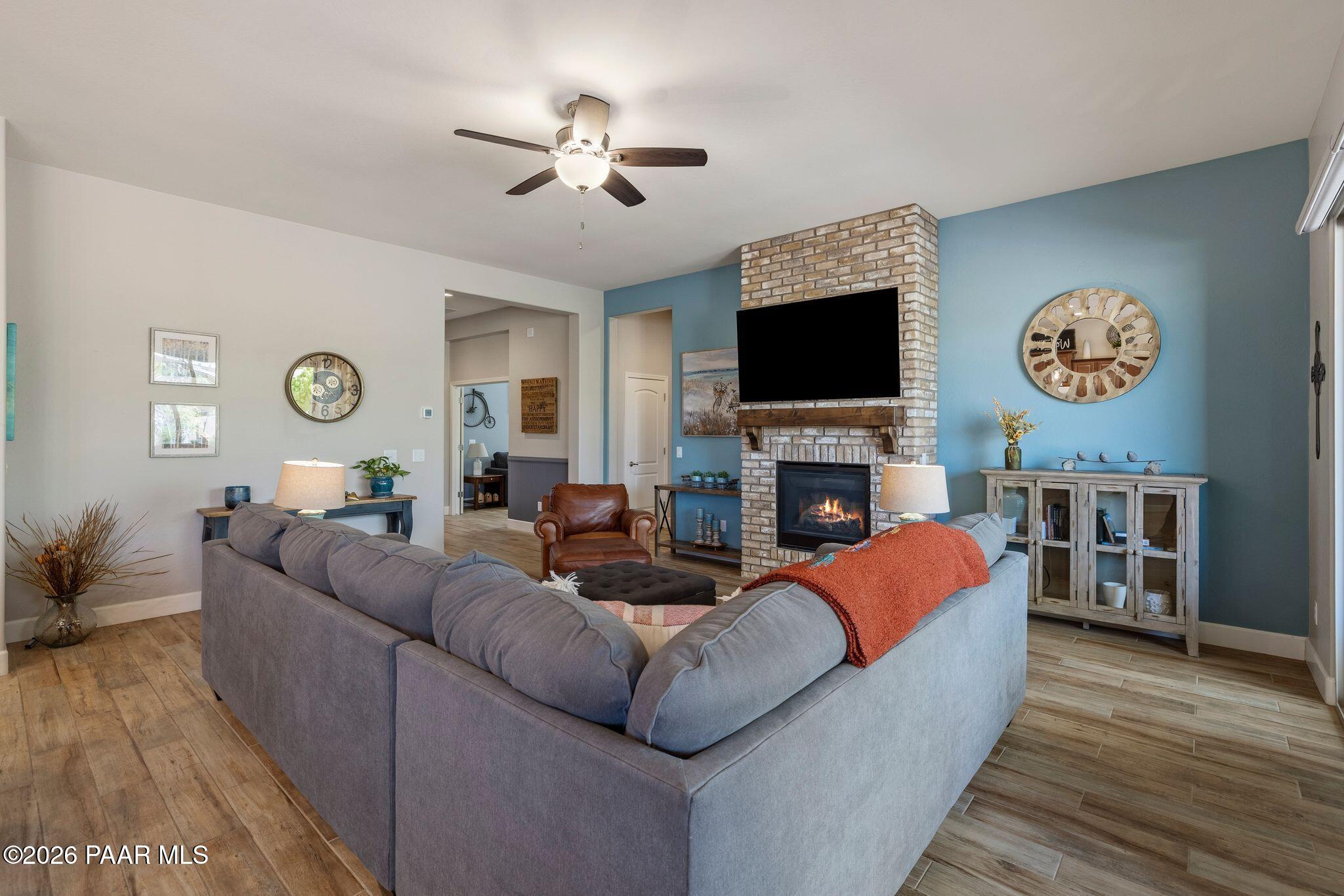 8636 Wandering Creek Road Prescott Valley, AZ 86315 - Photo 7 of 47 Living Room