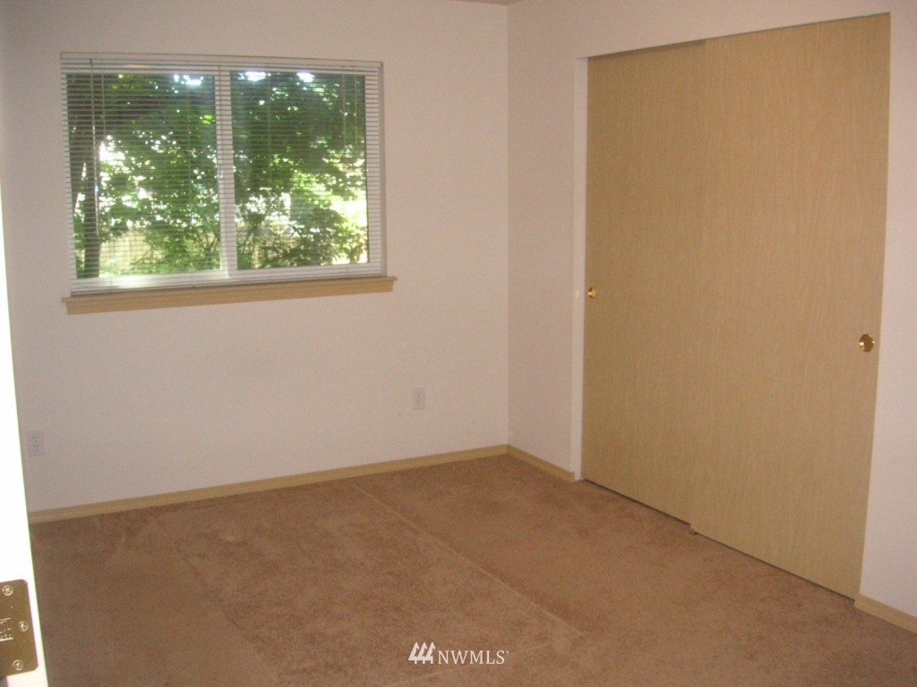 14629 East Lake Goodwin Road Stanwood, WA 98292 - Photo 12 of 20 Gallery Image 12
