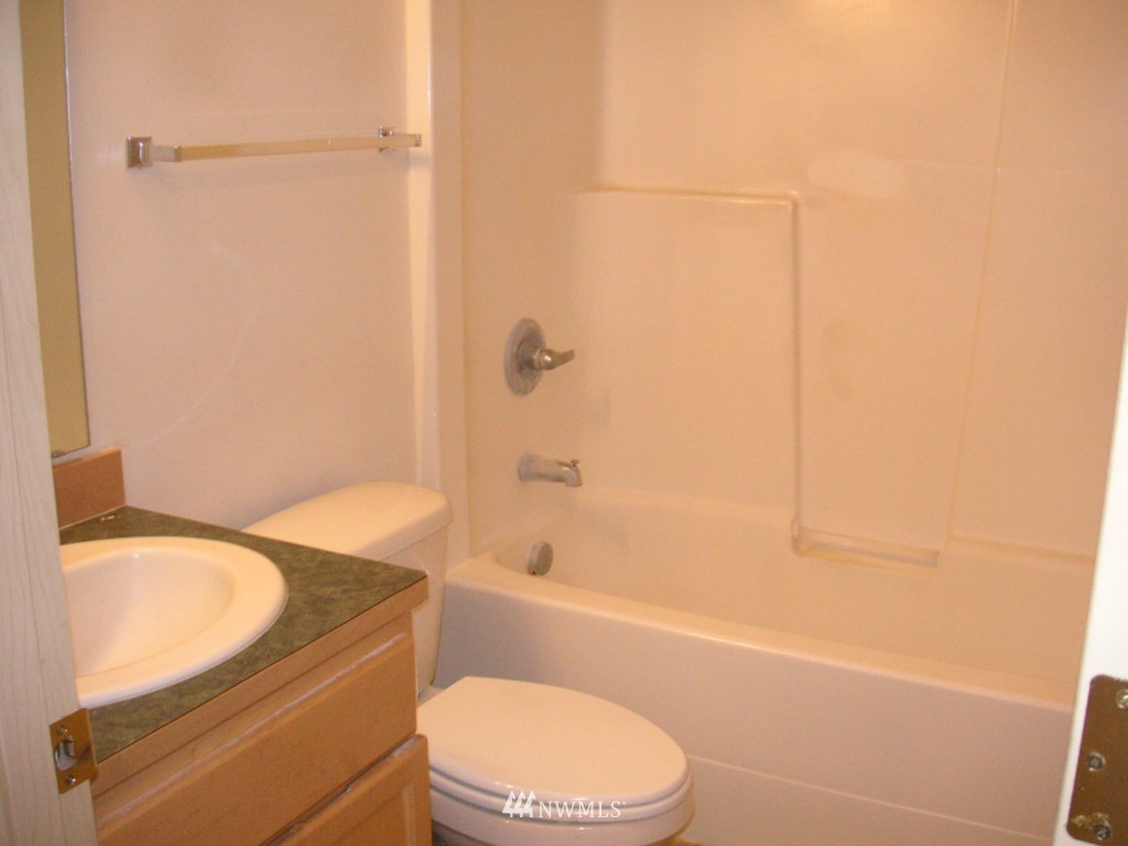 14629 East Lake Goodwin Road Stanwood, WA 98292 - Photo 13 of 20 Gallery Image 13