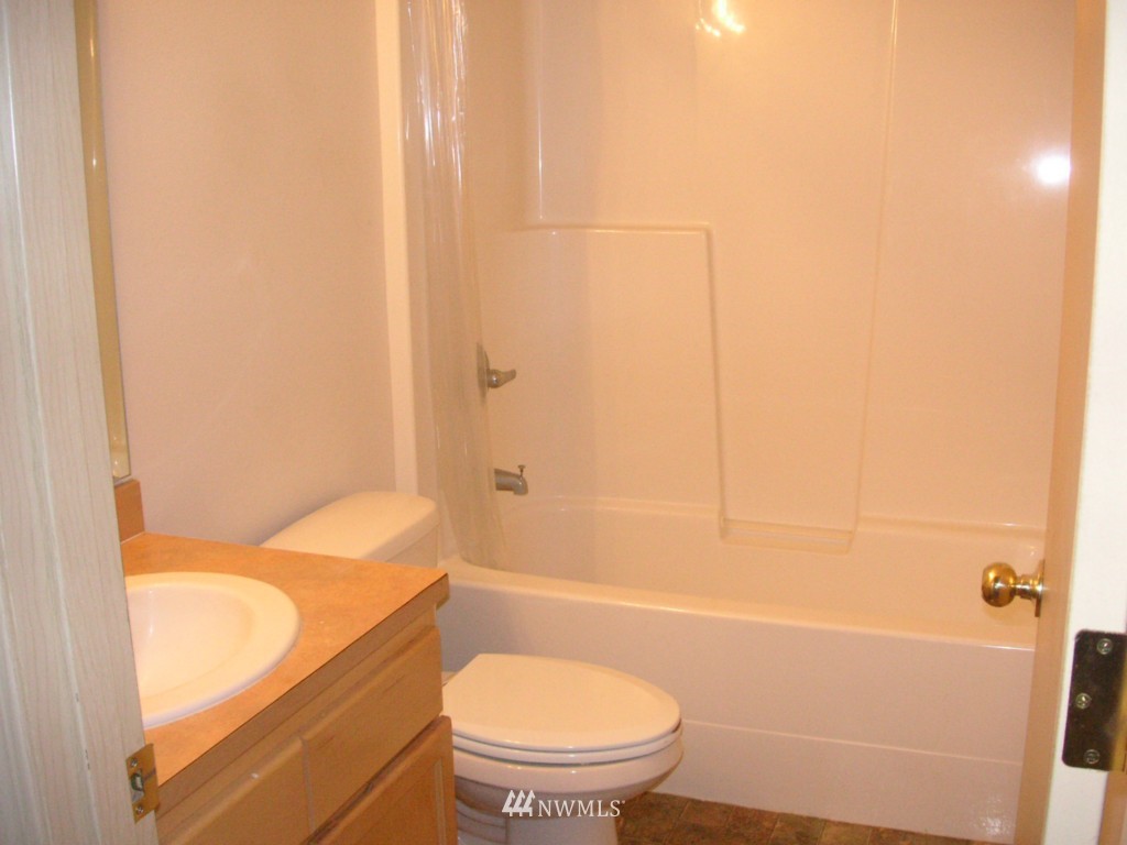 14629 East Lake Goodwin Road Stanwood, WA 98292 - Photo 10 of 20 Gallery Image 10