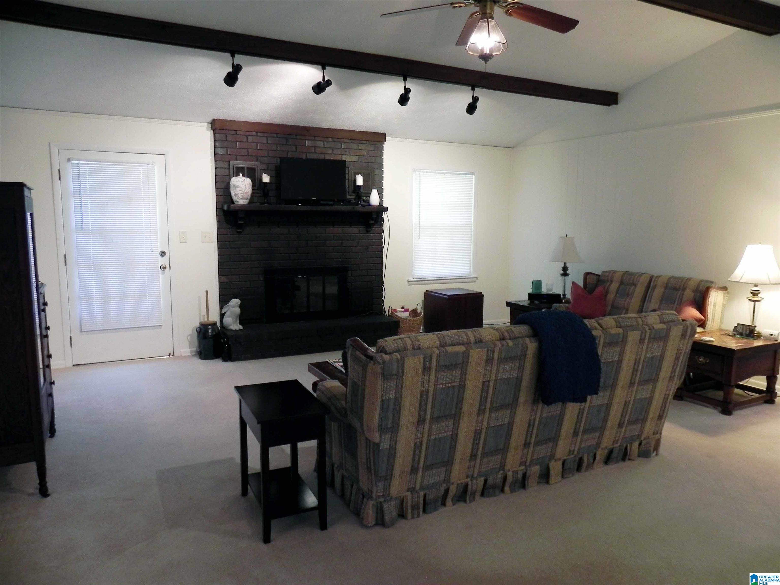 201 Shamrock Road Anniston, AL 36207 - Photo 5 of 46