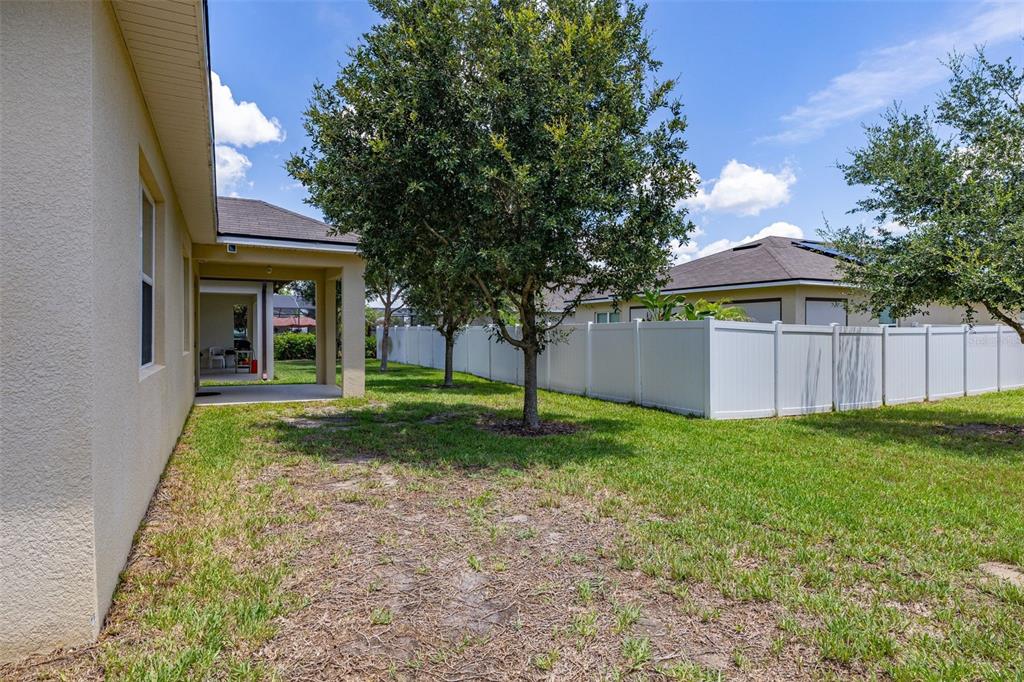 1222 Yorkshire Court Davenport, FL 33896 - Photo 33 of 41