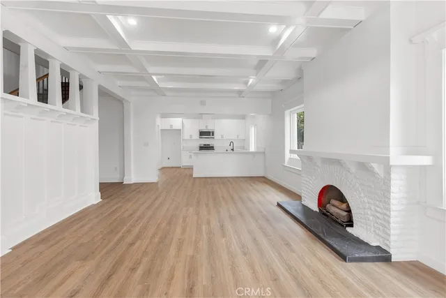 $1,200 | 2636 Normandie Avenue, Los Angeles, CA 90007