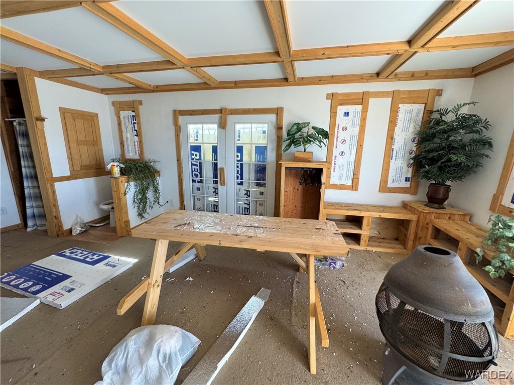 11262 Aripine Road Yucca, AZ 86438 - Photo 8 of 17 Dining Area