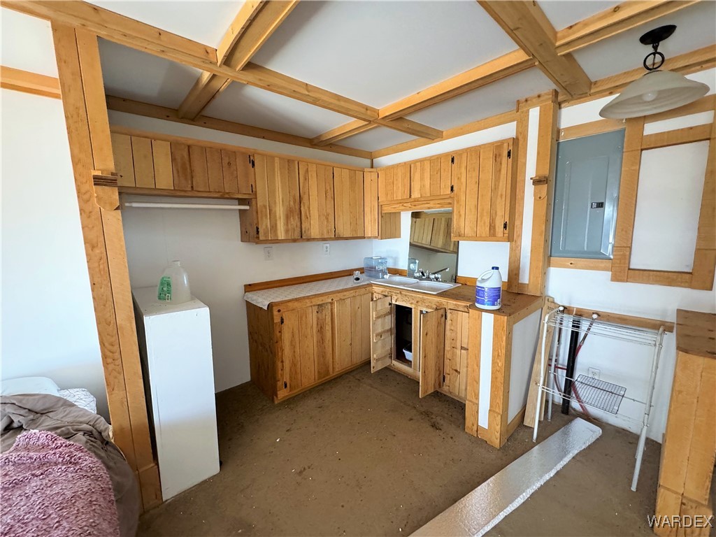 11262 Aripine Road Yucca, AZ 86438 - Photo 10 of 17 Kitchen