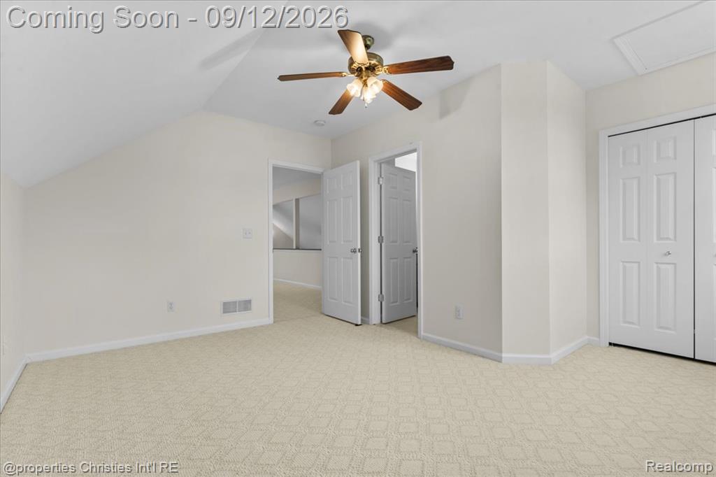 1143 Brewster Road Rochester Hills, MI 48306 - Photo 18 of 27 Gallery Image 18