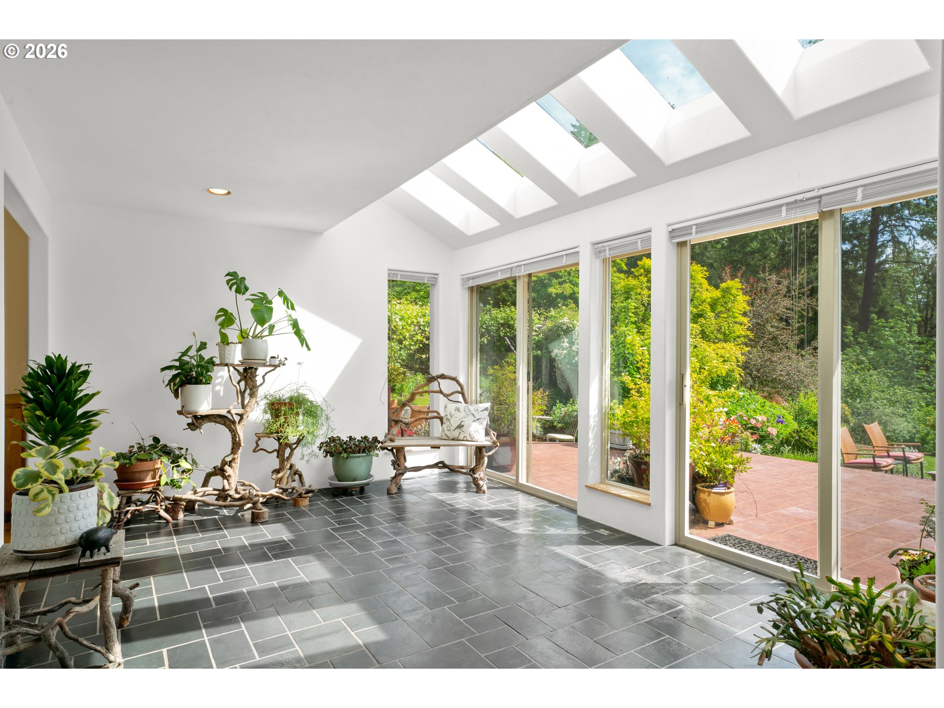 31338 Fox Hollow Road Eugene, OR 97405 - Photo 9 of 48 Sun Room