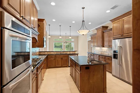 $875,000 | 11365 Lake Oak Drive, Montgomery, TX 77356