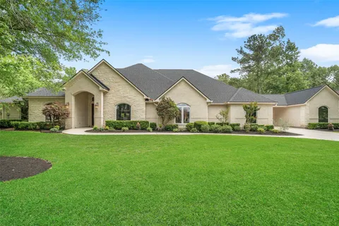 $875,000 | 11365 Lake Oak Drive, Montgomery, TX 77356