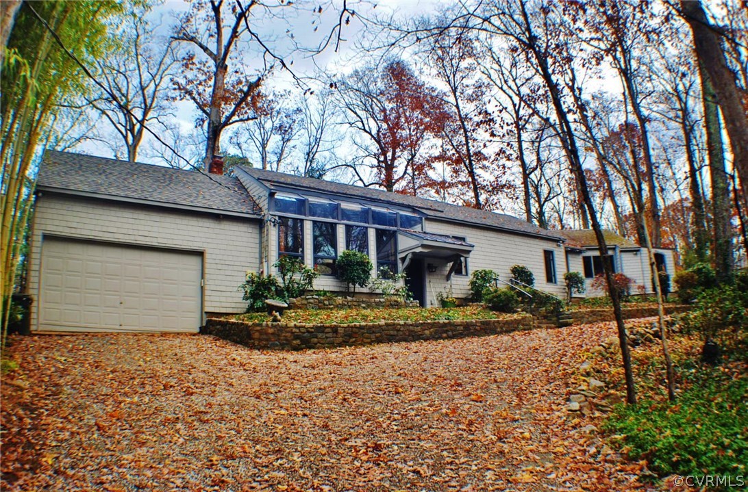 4103 Hickory Road Richmond, VA 23235 - Photo 1 of 35 Gallery Image 1