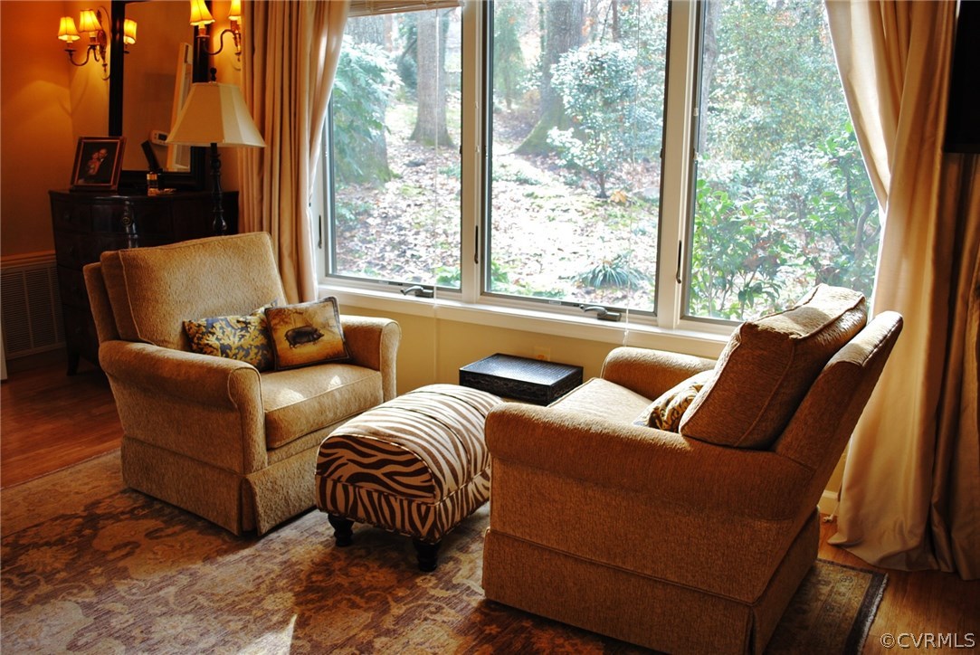 4103 Hickory Road Richmond, VA 23235 - Photo 14 of 35 Gallery Image 14