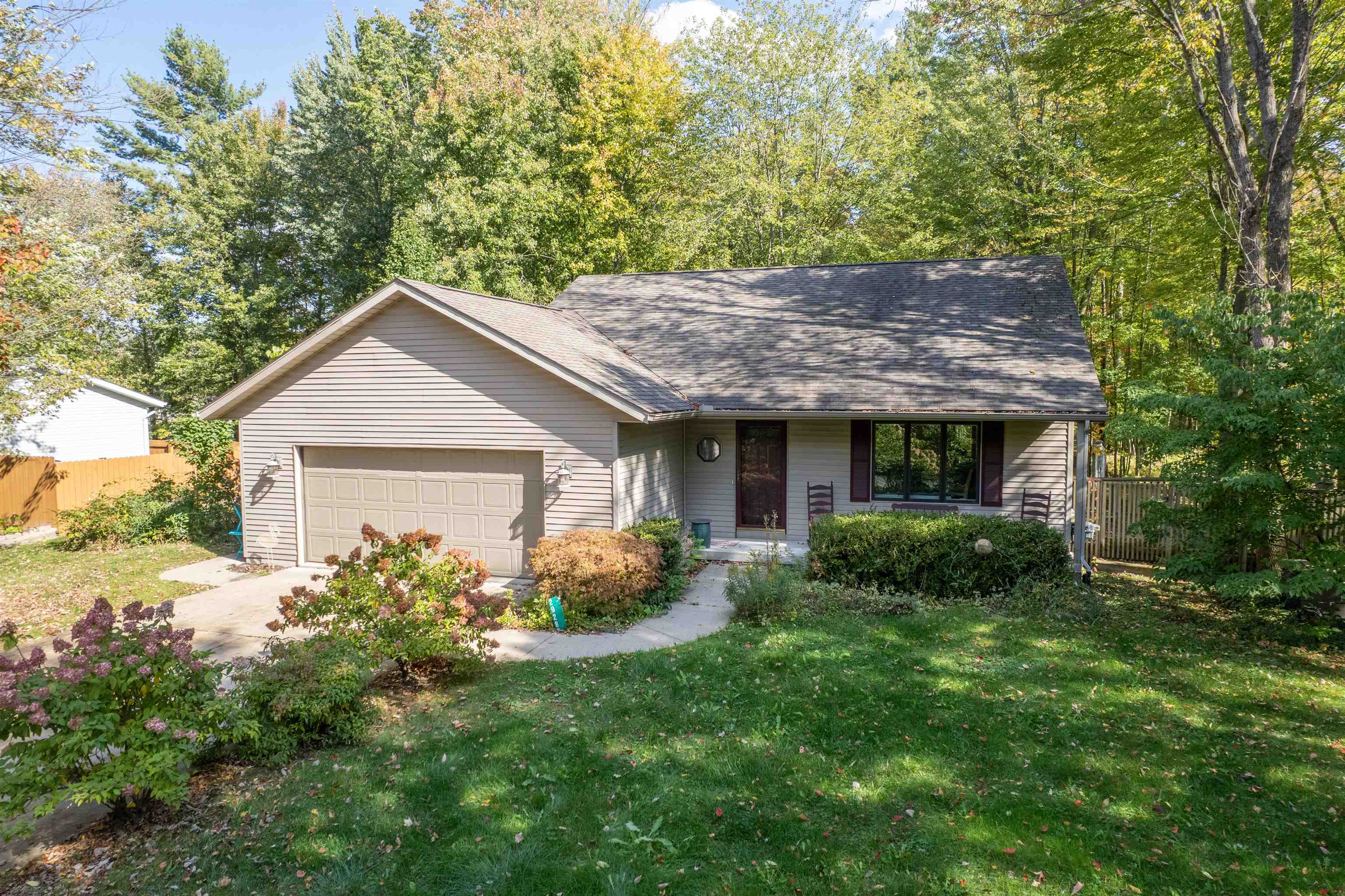 2928 North Jefferson Road Midland, MI 48642 - Photo 1 of 76 Gallery Image 1