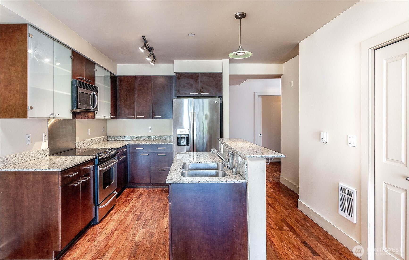 159 Denny Way, Unit 214 Seattle, WA 98109 - Photo 7 of 16