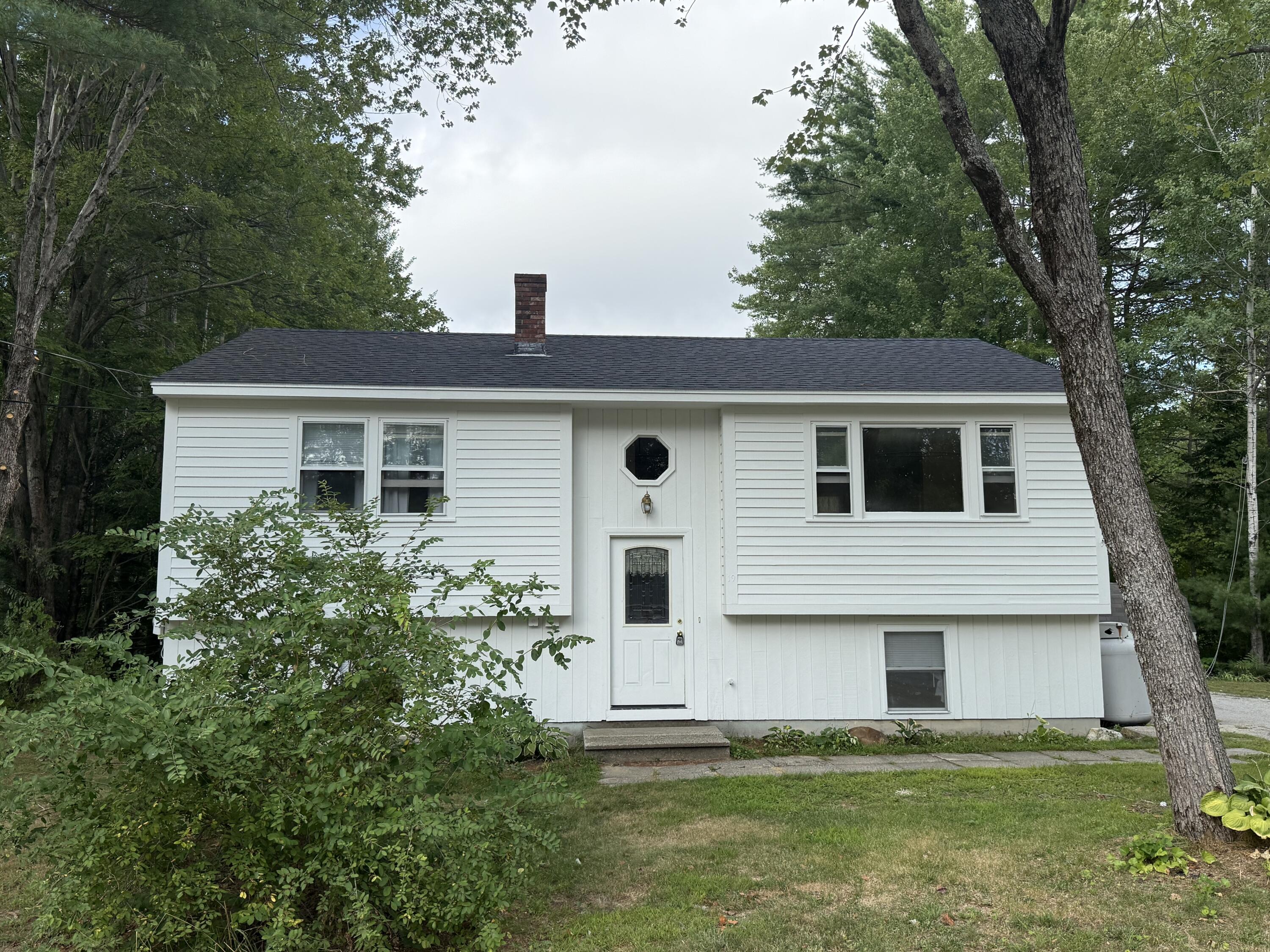 19 Wing Street Lisbon, ME 04252 - Photo 2 of 48 IMG_1389