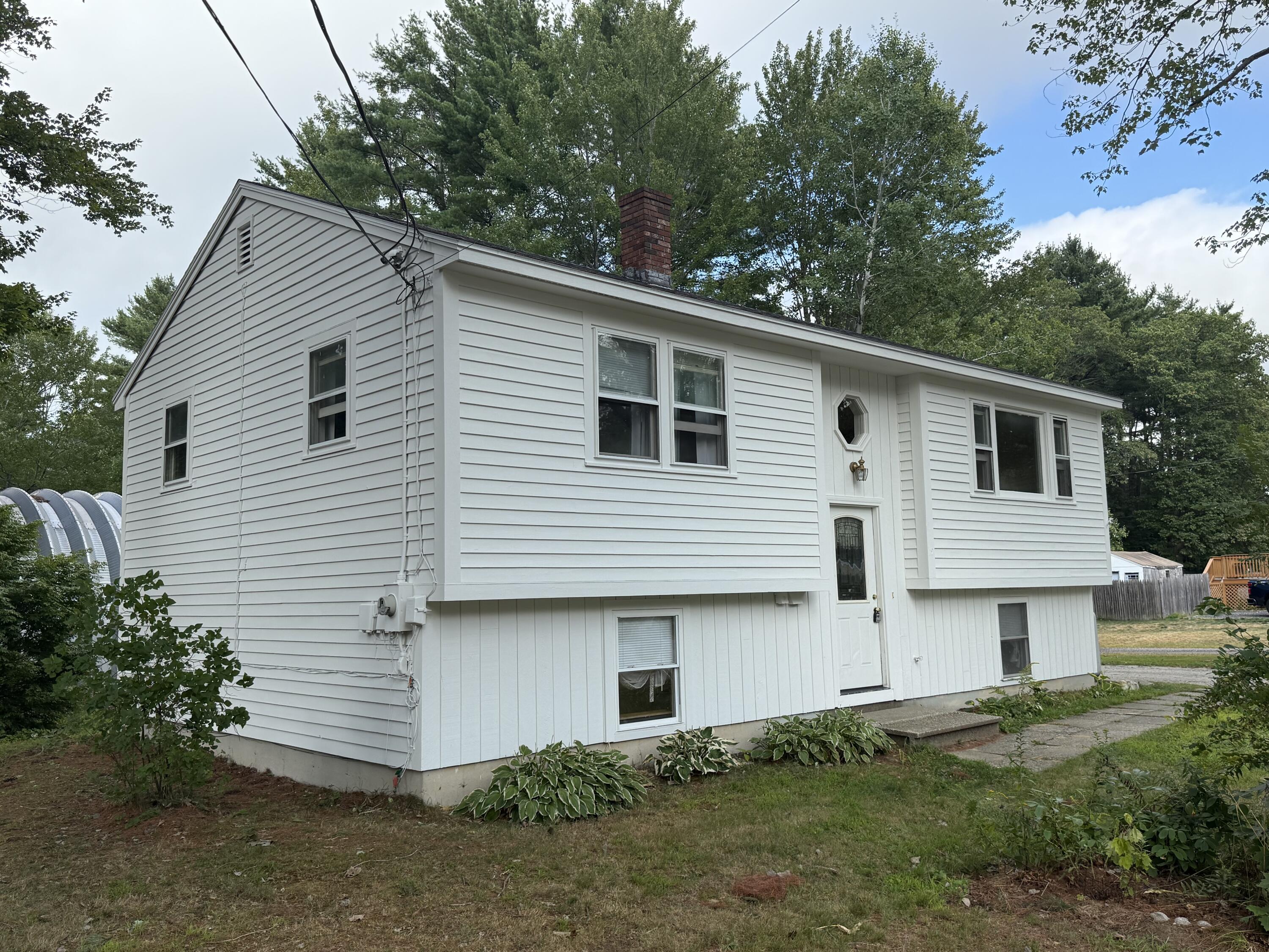 19 Wing Street Lisbon, ME 04252 - Photo 3 of 48 IMG_1390