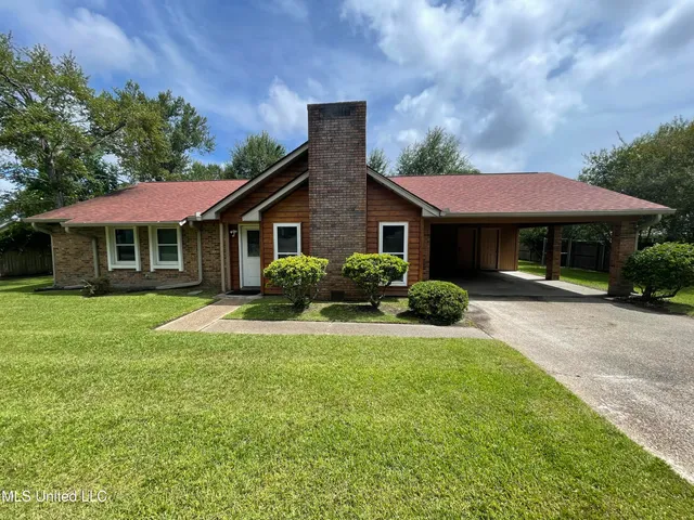 $199,900 | 2033 Hill Drive, Biloxi, MS 39532