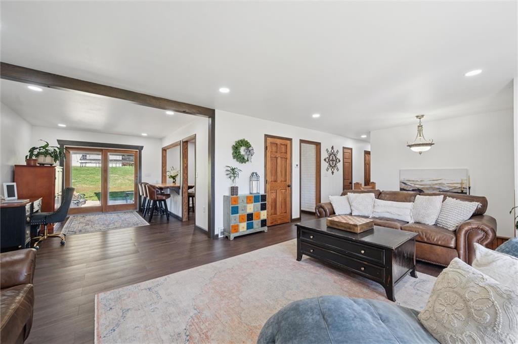 269 Boltz Road Cowansville, PA 16218 - Photo 10 of 38 a living room with furniture and wooden floor