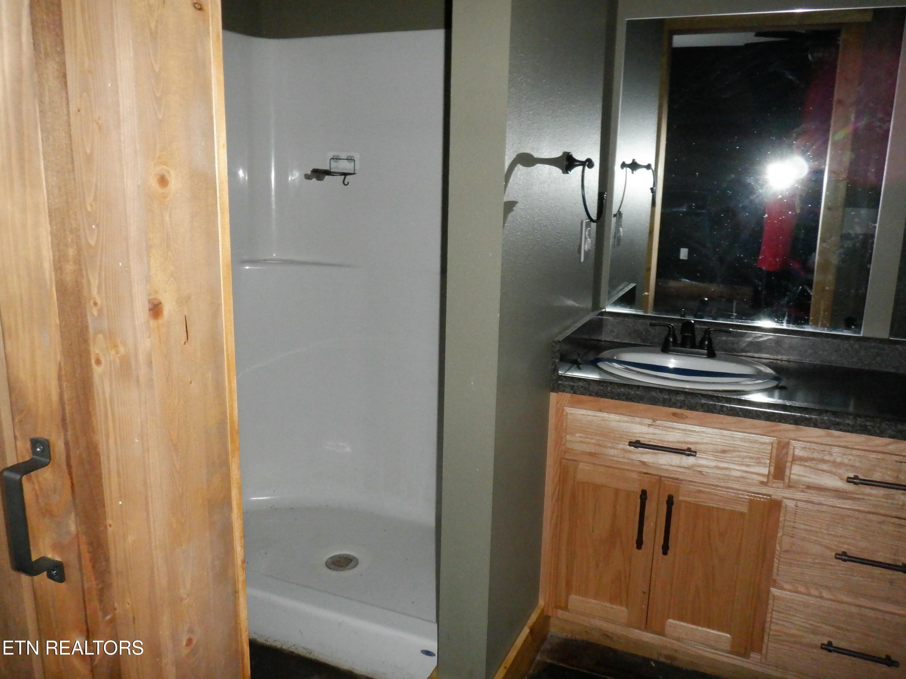 234 West Loomis Road Jamestown, TN 38556 - Photo 6 of 10 tempImageVjJIVx