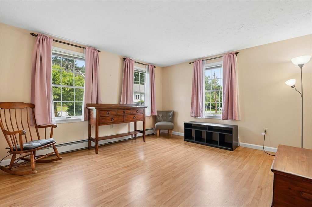 158 Copperfield Road Worcester, MA 01602 - Photo 20 of 42