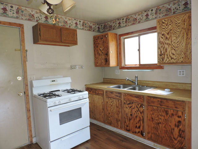 4904 Roberts Road Barrington, IL 60010 - Photo 2 of 7