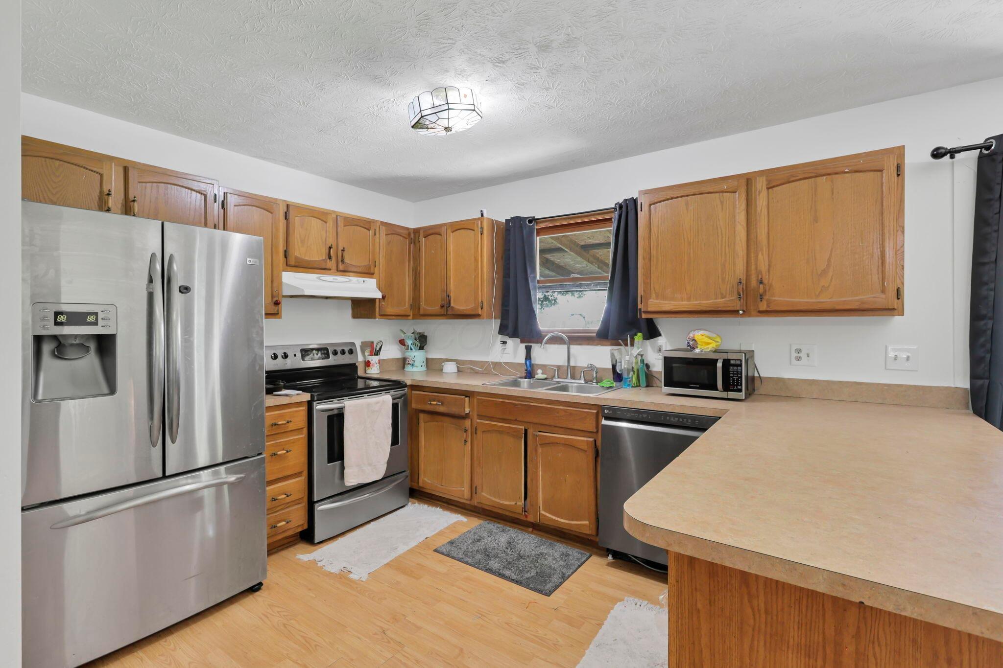 10951 Graffis Road Southeast Bremen, OH 43107 - Photo 8 of 26