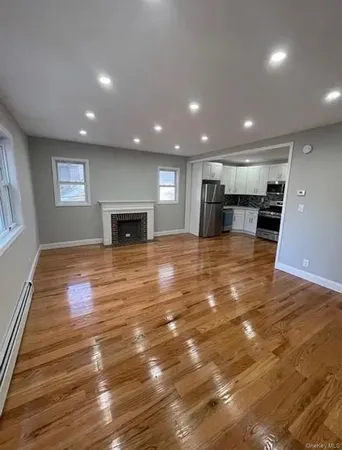 $3,400 | 109-32 197th Street, Unit 2 | Hollis