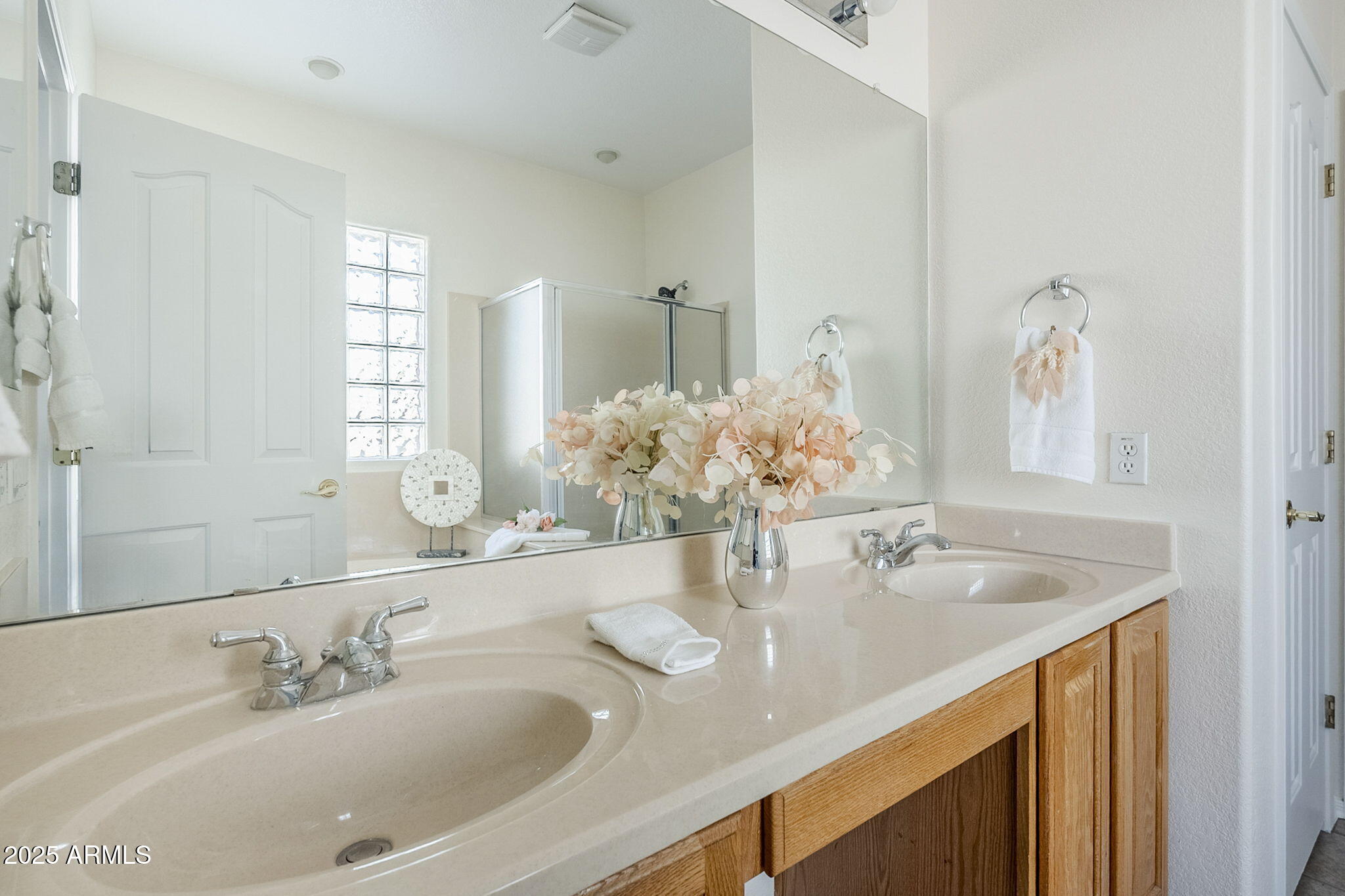 8438 West Bajada Road Peoria, AZ 85383 - Photo 12 of 20