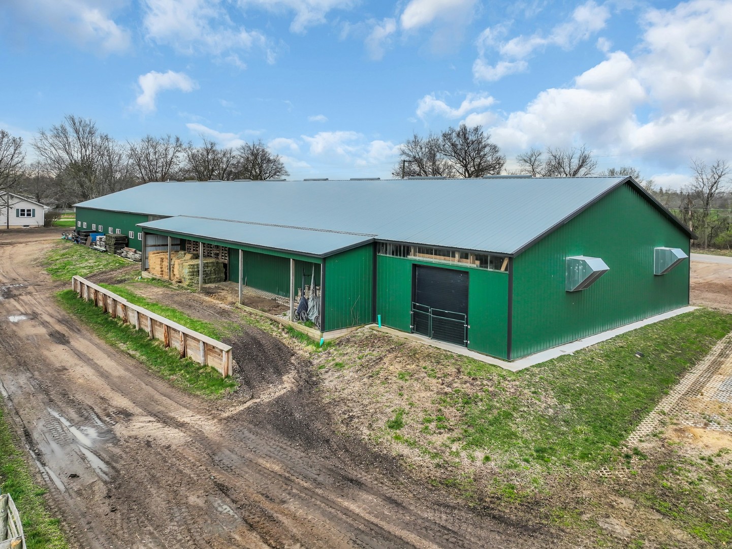 12216 Pleasant Valley Road Woodstock, IL 60098 - Photo 18 of 48 a aerial view of a house